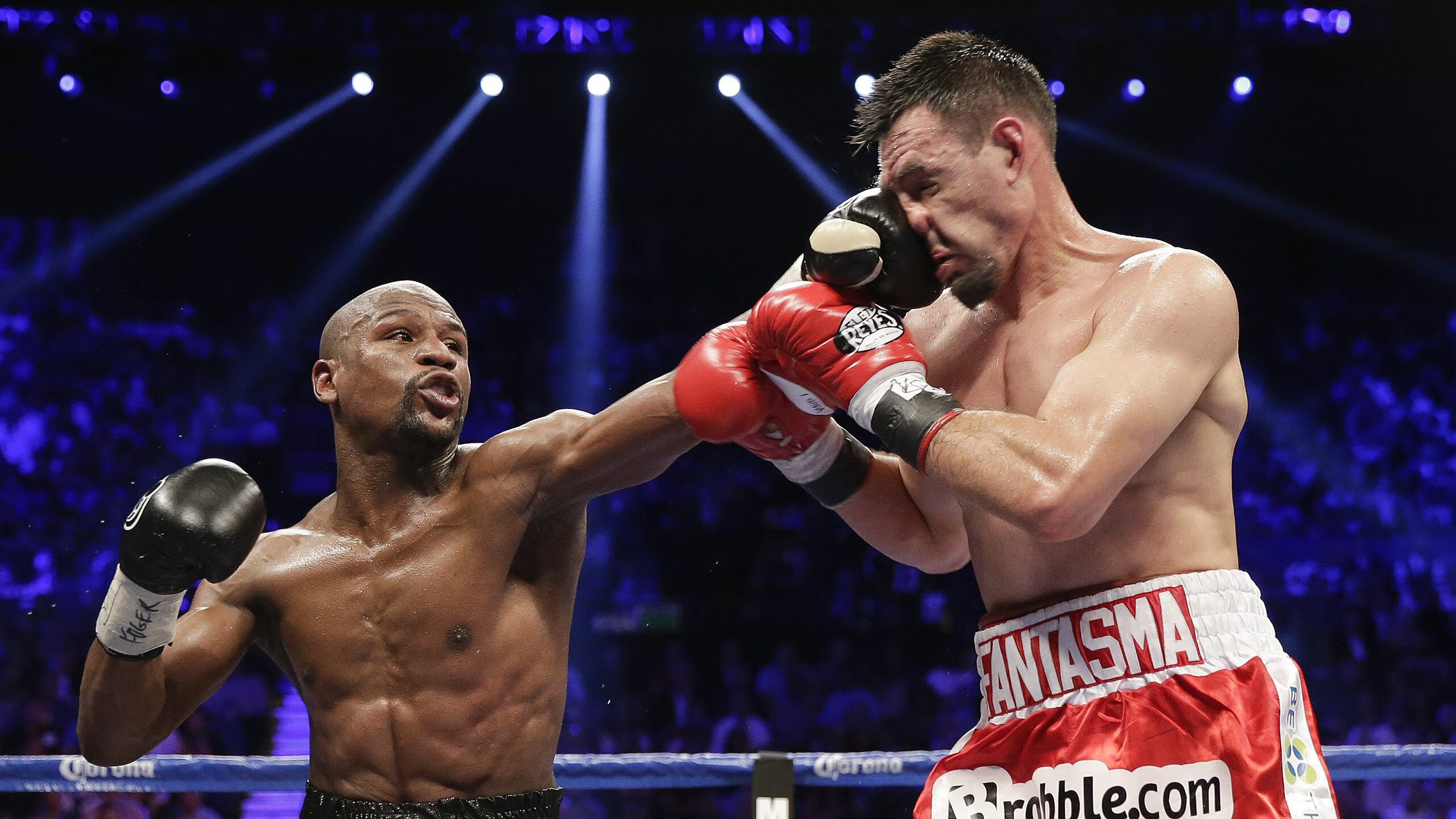 年度焦点之战，字母哥个人能力完全展现