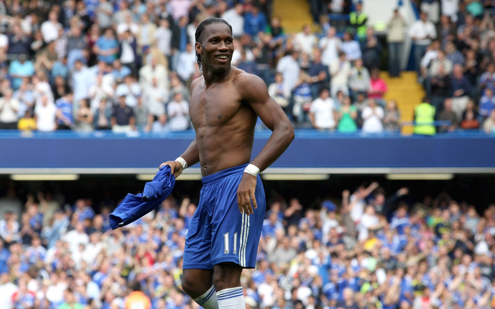 骑士狂胜公牛,伦纳德存在感拉满,一场定义性的胜利